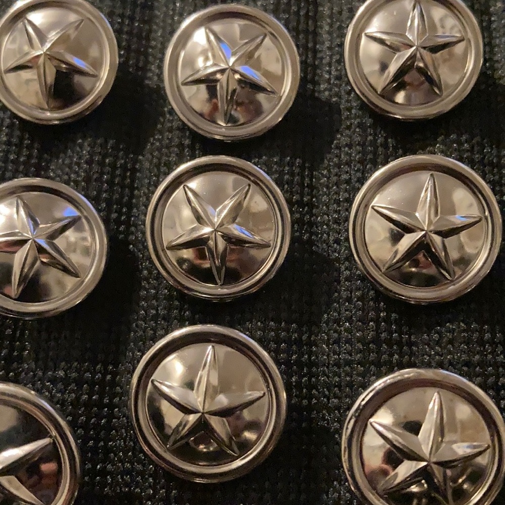 25 Vintage Metal Star Buttons